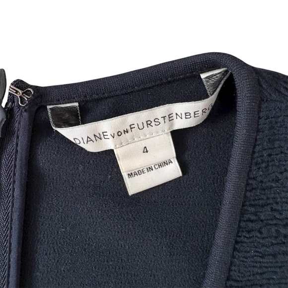 Diane von Furstenberg Teyla Navy Blue Sleeveless Bodycon Midi Dress Women Size 4 - Picture 9 of 12